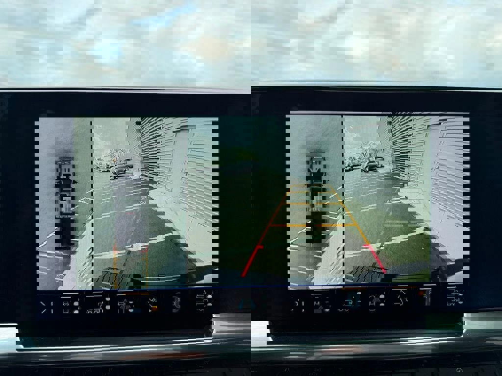 Used 2024 Chevrolet Silverado 2500 High Country w/ High Country Premium Package image 13