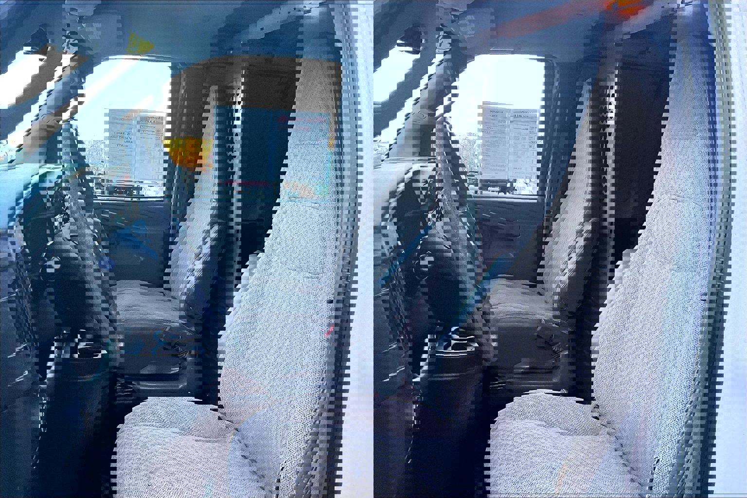 Used 2017 Chevrolet Express 3500 image 20