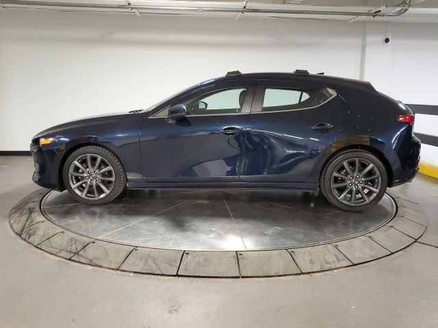 Used 2019 MAZDA MAZDA3 AWD Hatchback w/ Preferred Pkg image 4