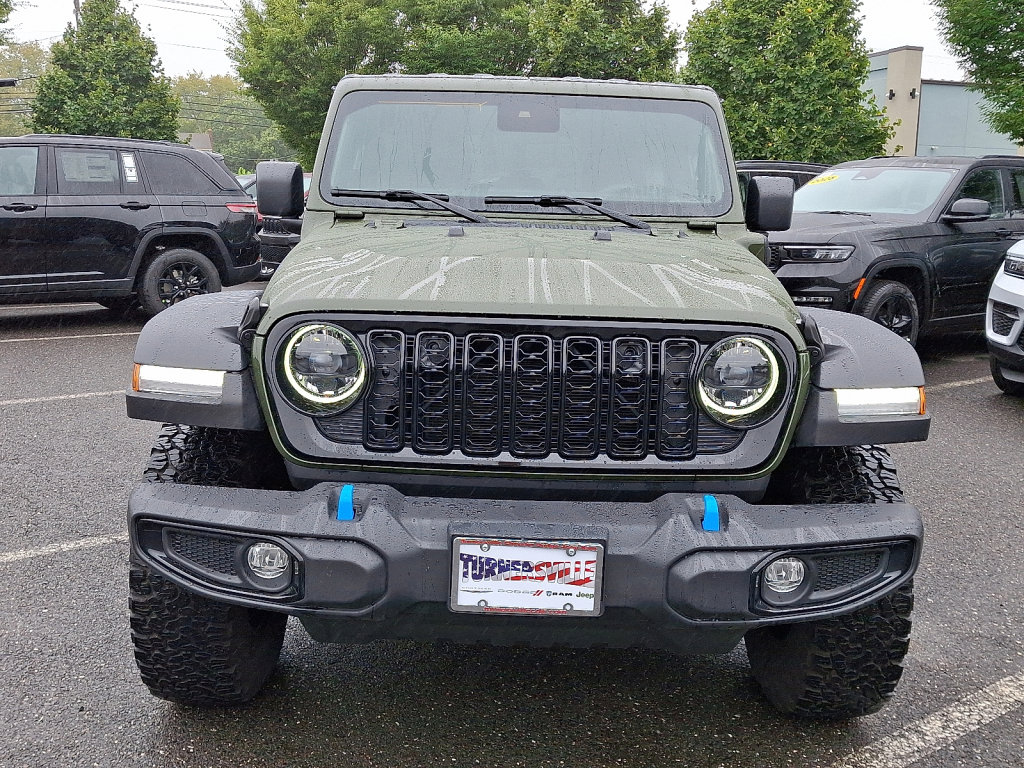 Used 2024 Jeep Wrangler Unlimited AWD/4WD image 8