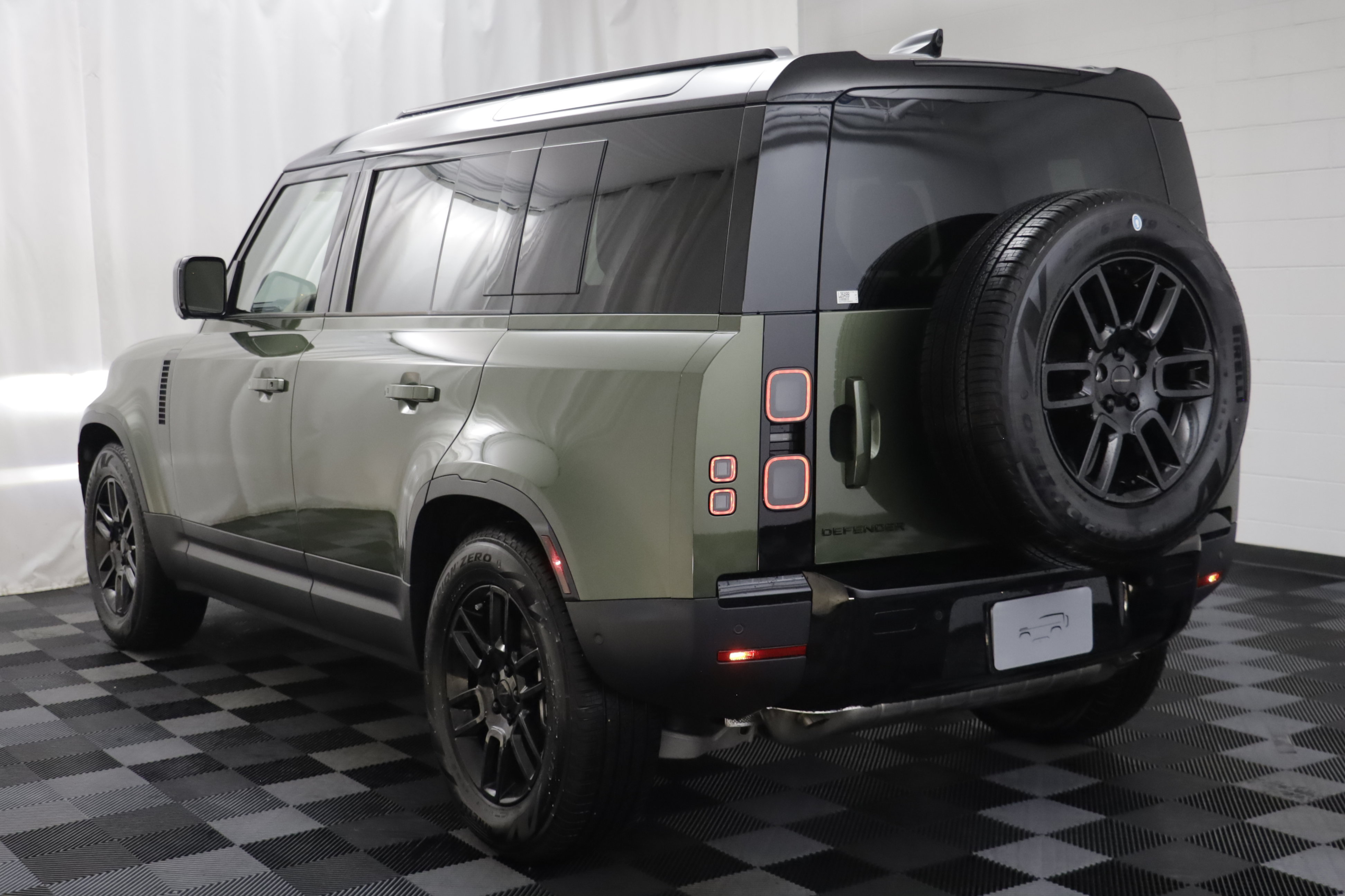 New 2026 Land Rover Defender 110 S AWD/4WD image 16