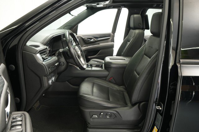 Used 2021 GMC Yukon Denali w/ Denali Premium Package AWD/4WD image 31
