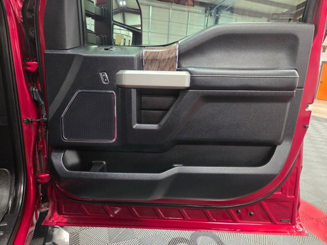 Used 2017 Ford F350 Lariat w/ FX4 Off-Road Package image 38