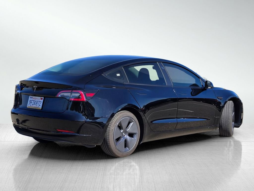 Used 2021 Tesla Model Y Long Range AWD/4WD image 4