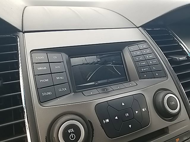 Used 2018 Ford Taurus SEL FWD image 24