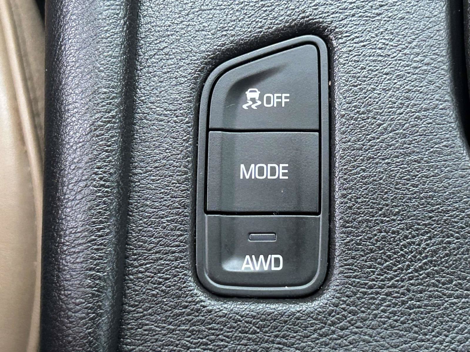 Used 2017 Cadillac XT5 Platinum w/ Driver Assist Package AWD/4WD image 27