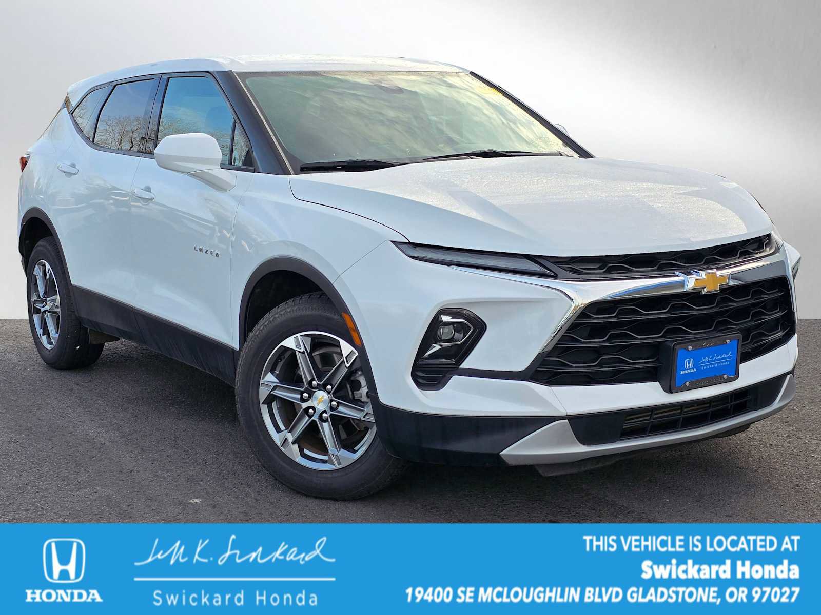 Used 2023 Chevrolet Blazer LT w/ Driver Confidence Package image 1