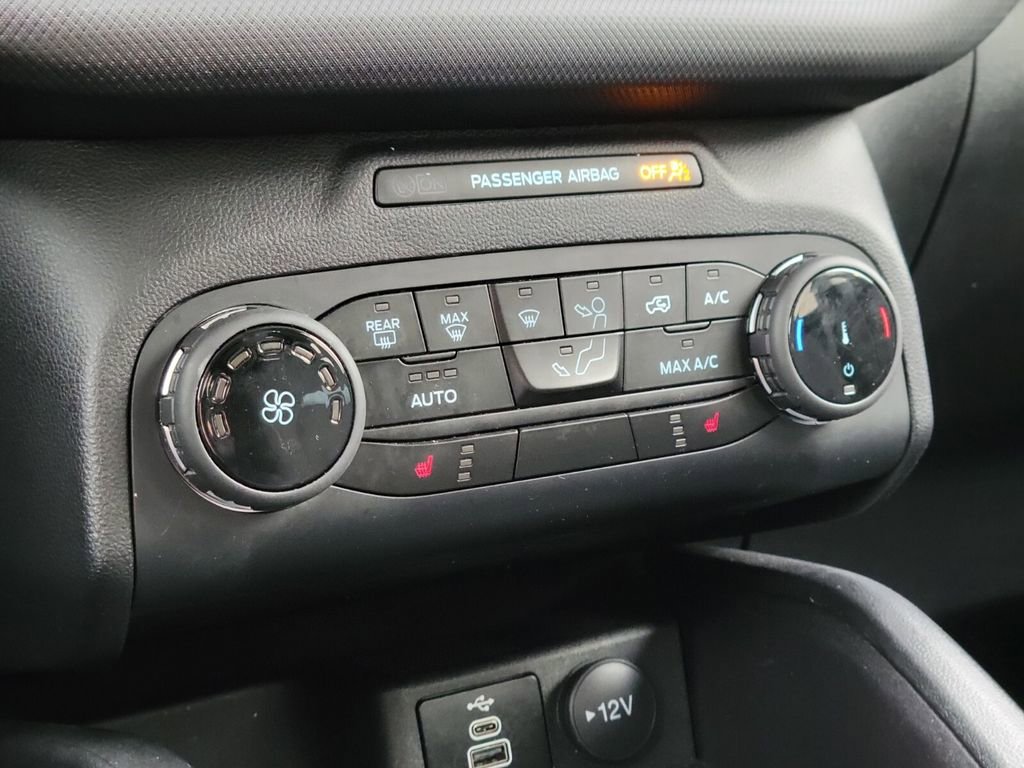 Used 2024 Ford Bronco Sport Badlands image 23