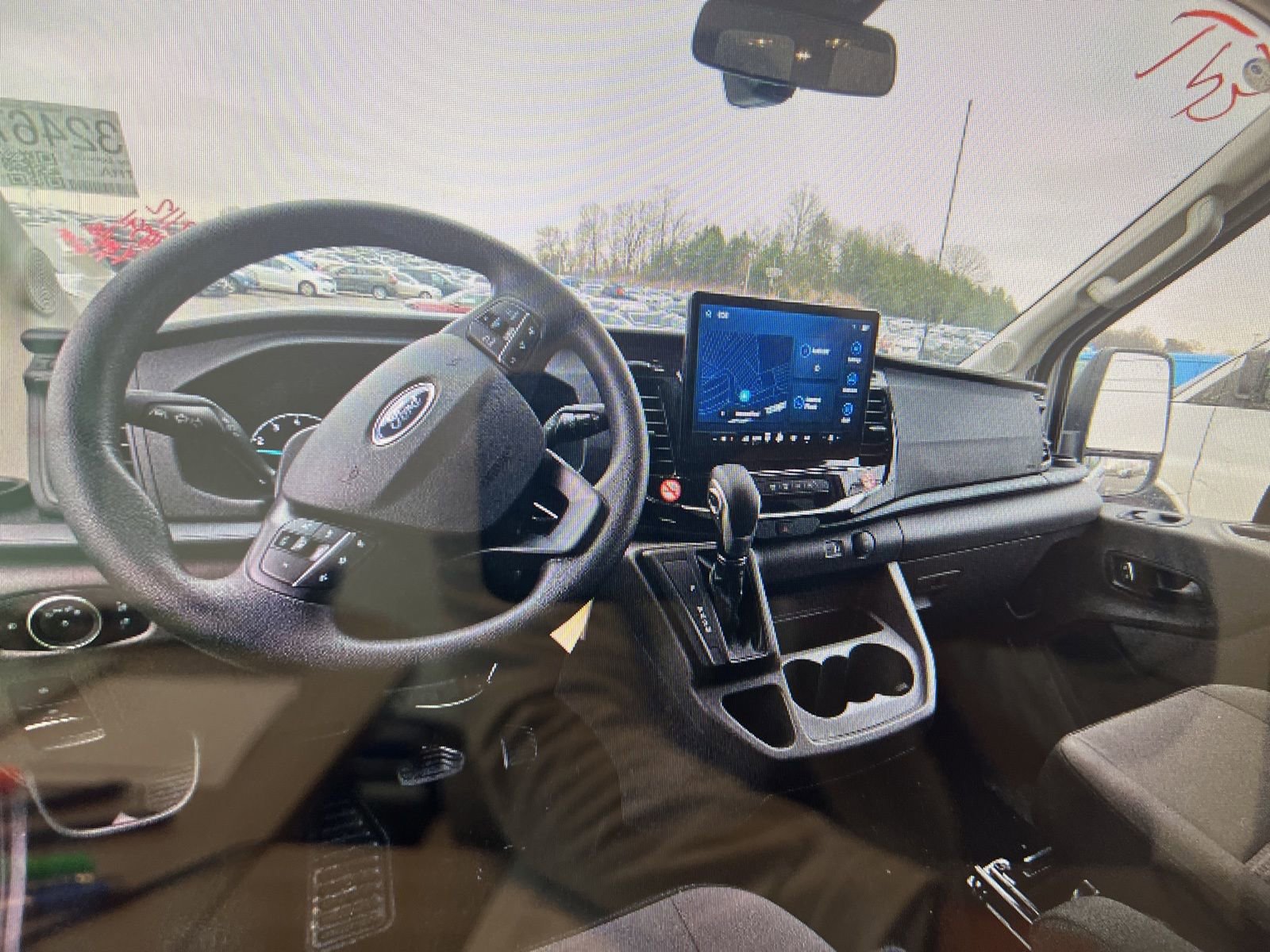 Used 2025 Ford Transit 350 XLT image 10