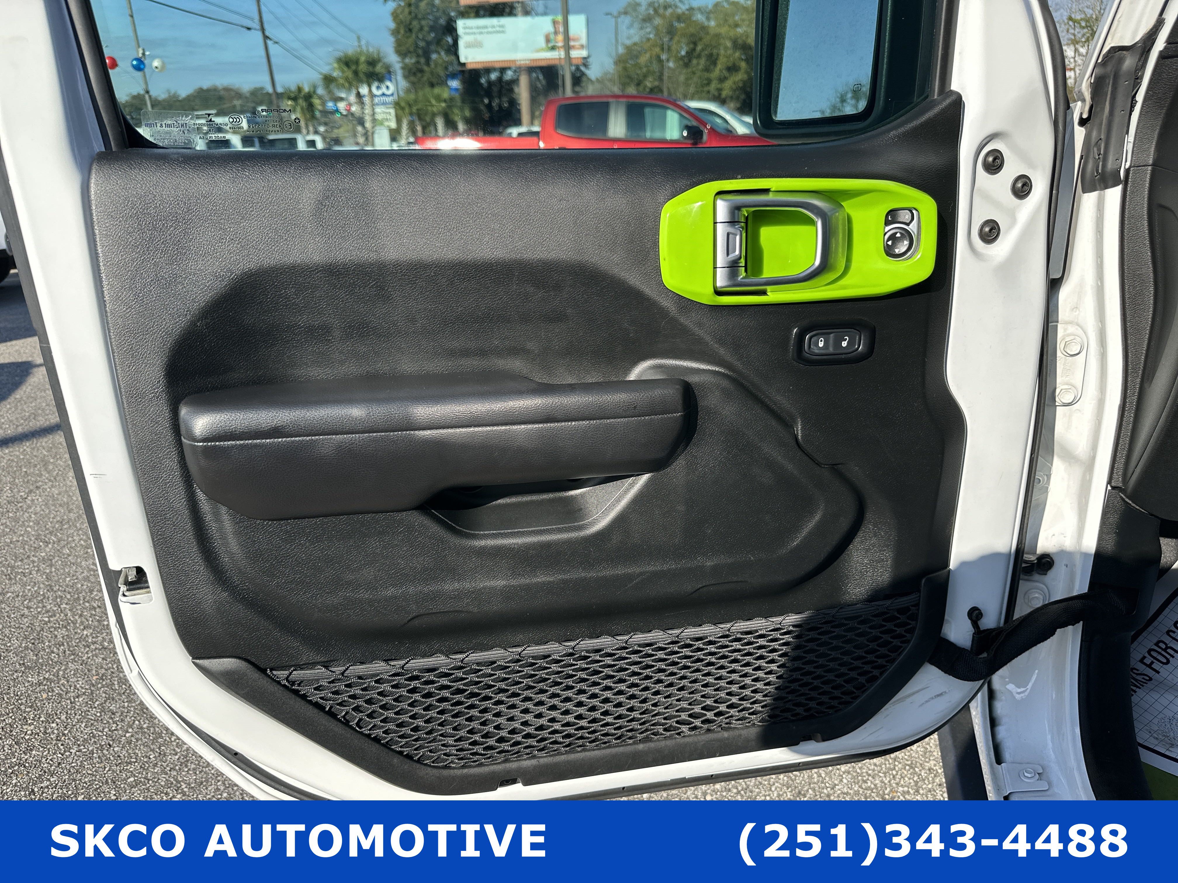 Used 2020 Jeep Gladiator Sport w/ Quick Order Package 24S AWD/4WD image 12