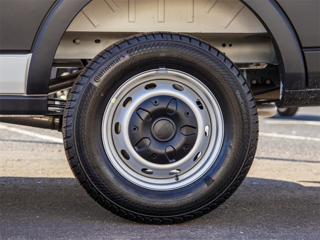 New 2026 Ford Transit 250 148 Medium Roof image 5