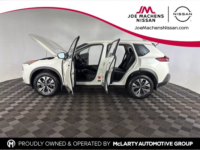 Certified 2023 Nissan Rogue SV image 9