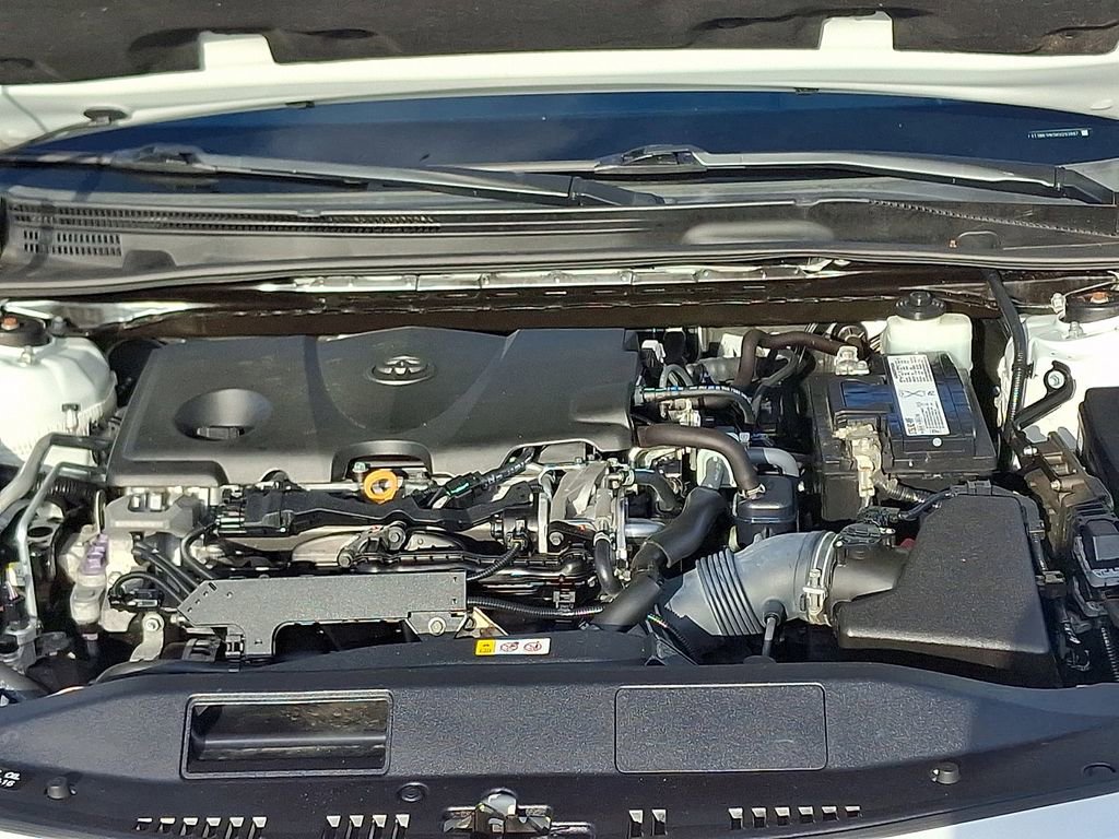 Used 2019 Toyota Camry XSE image 30