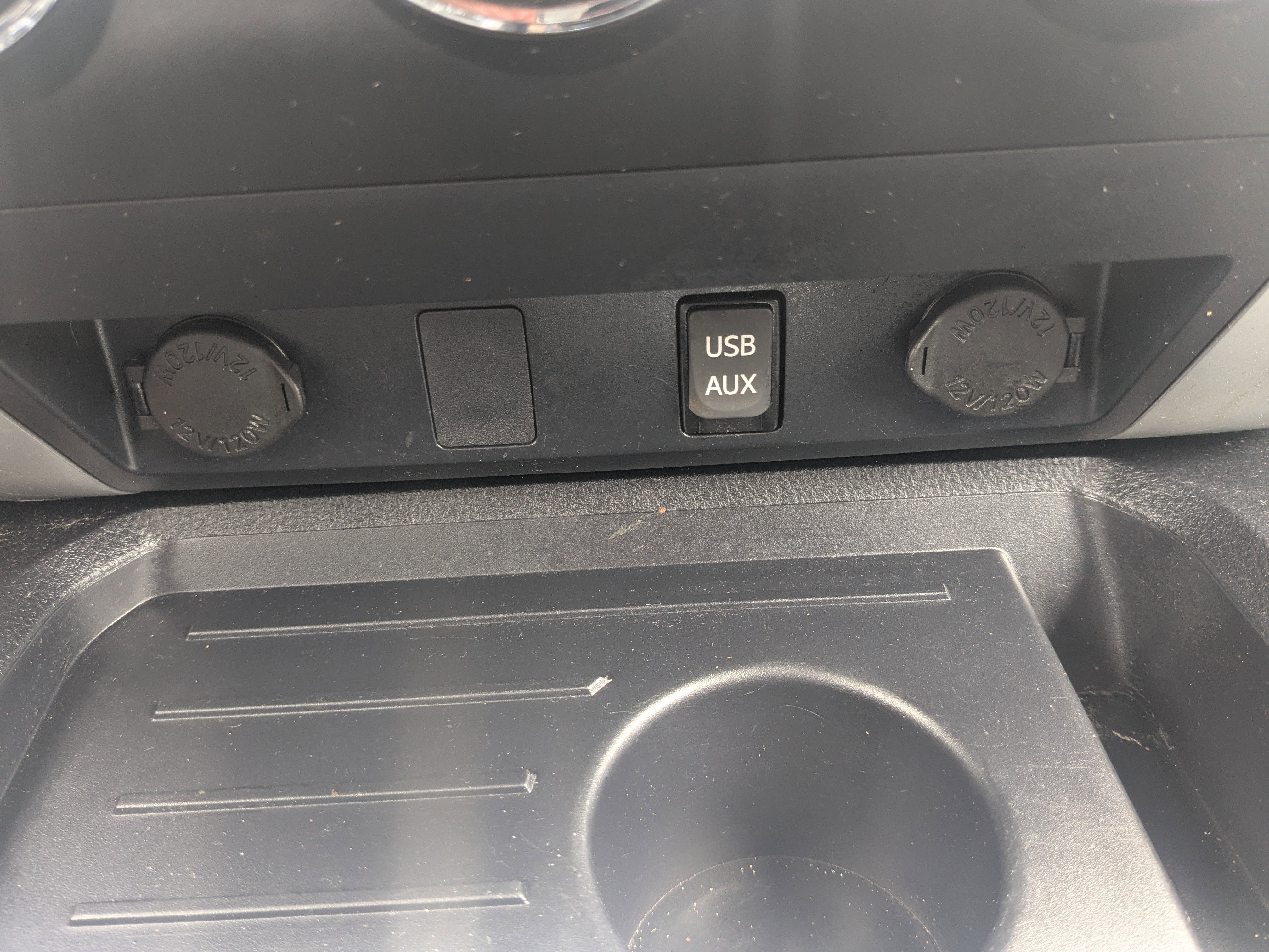 Used 2019 Toyota Tundra SR5 w/ TRD Off Road Package image 30