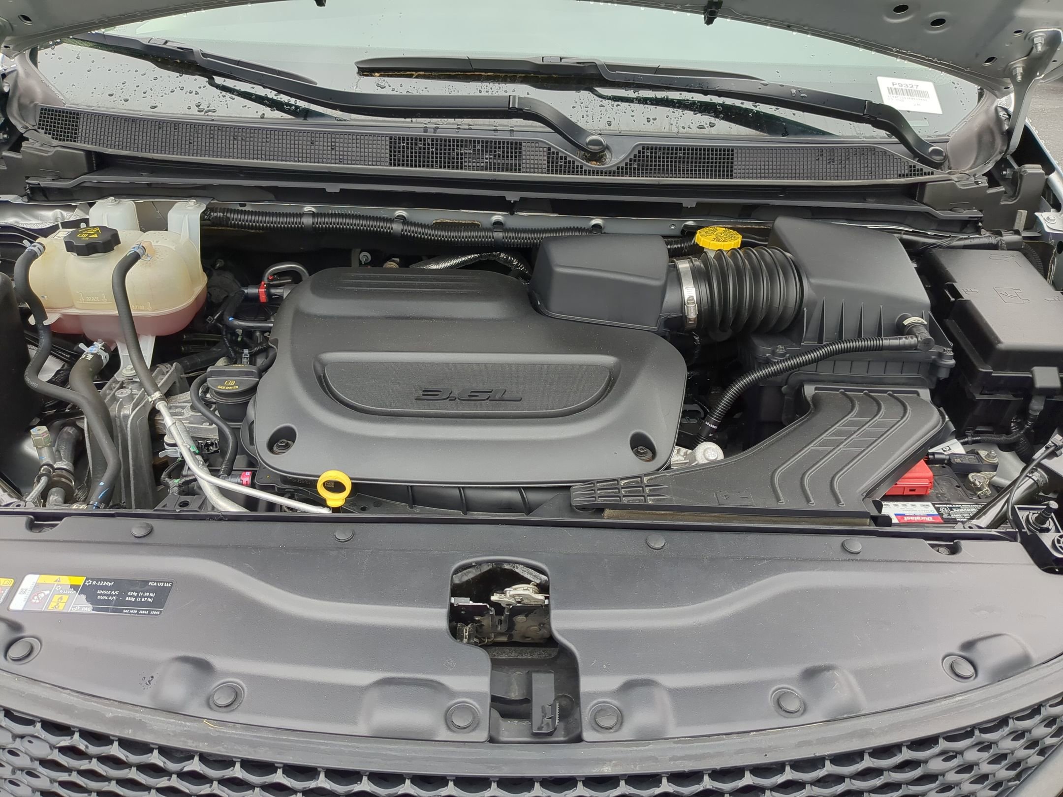 Used 2023 Chrysler Voyager LX FWD image 33