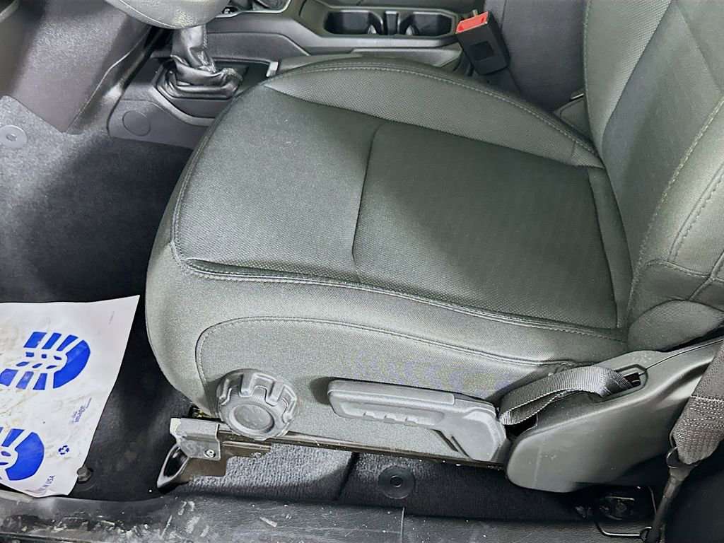 Used 2018 Jeep Wrangler Sport image 26