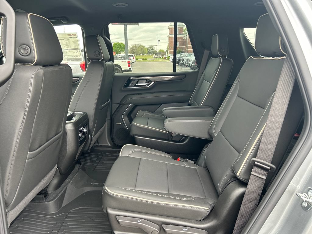 New 2026 GMC Yukon Elevation w/ LPO, Floor Liner Package AWD/4WD image 34