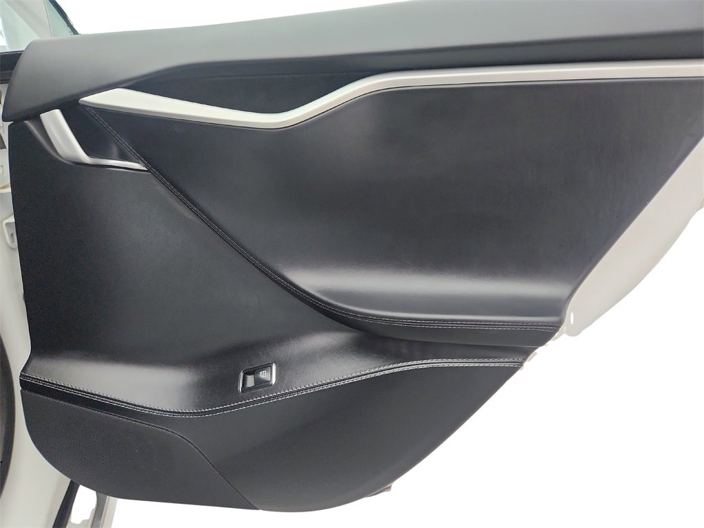 Used 2018 Tesla Model S P100D image 28