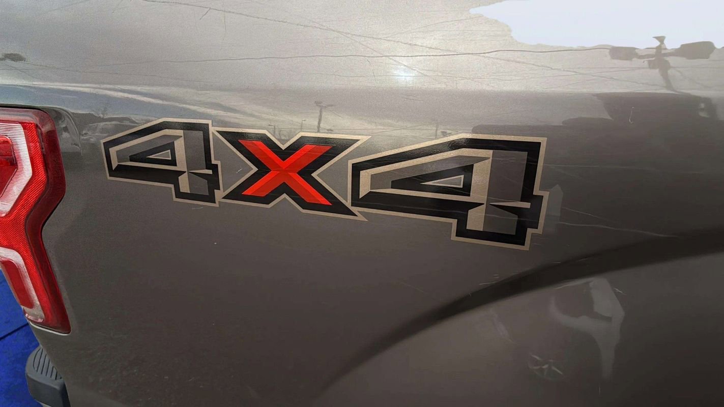 Used 2018 Ford F150 XLT w/ Equipment Group 302A Luxury image 21