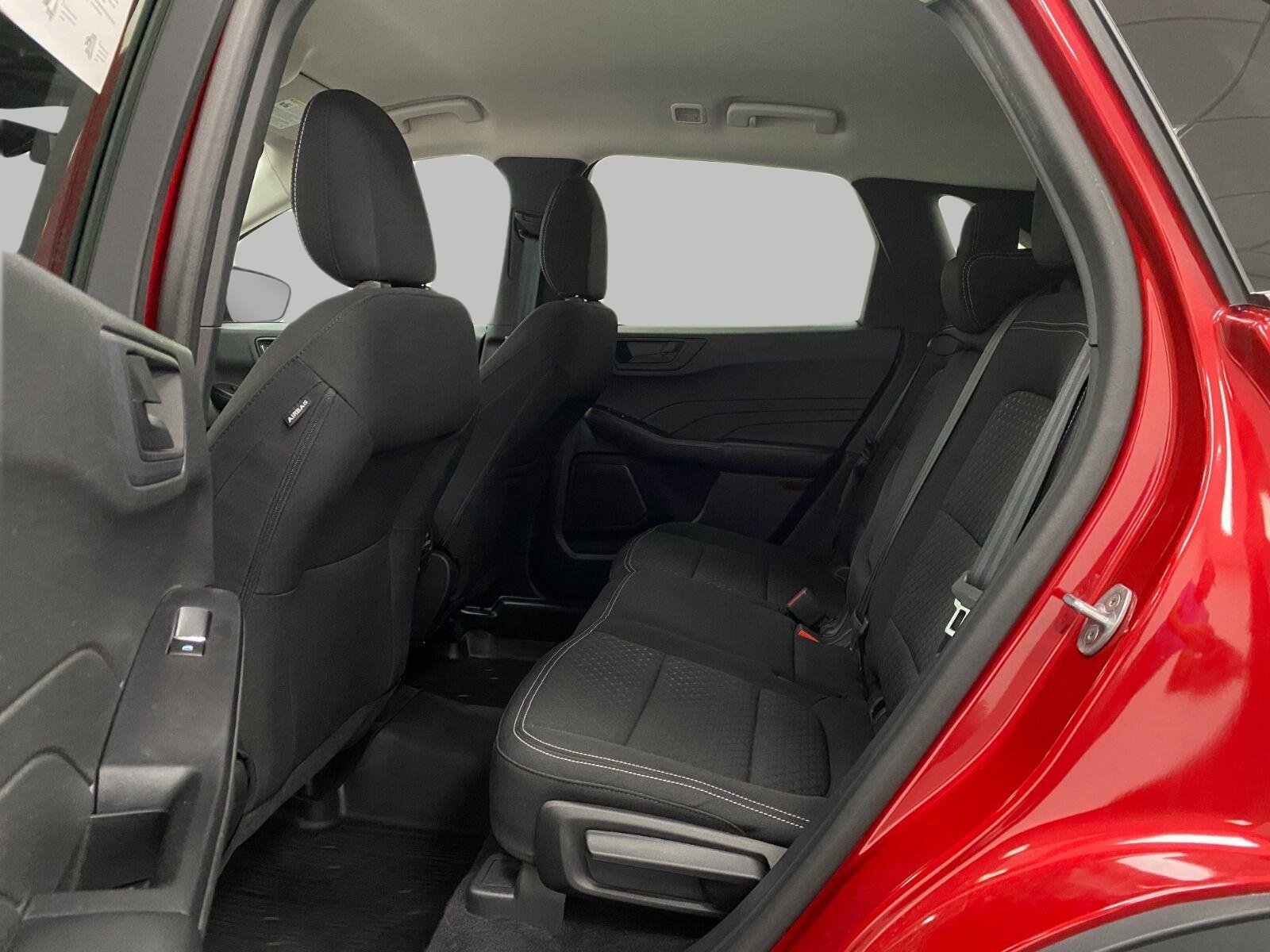 Used 2023 Ford Escape Active AWD/4WD image 29