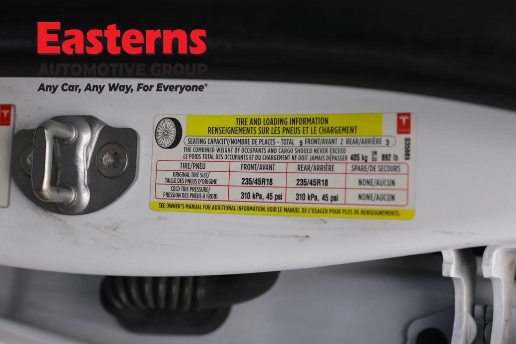 Used 2018 Tesla Model 3 Long Range RWD image 29