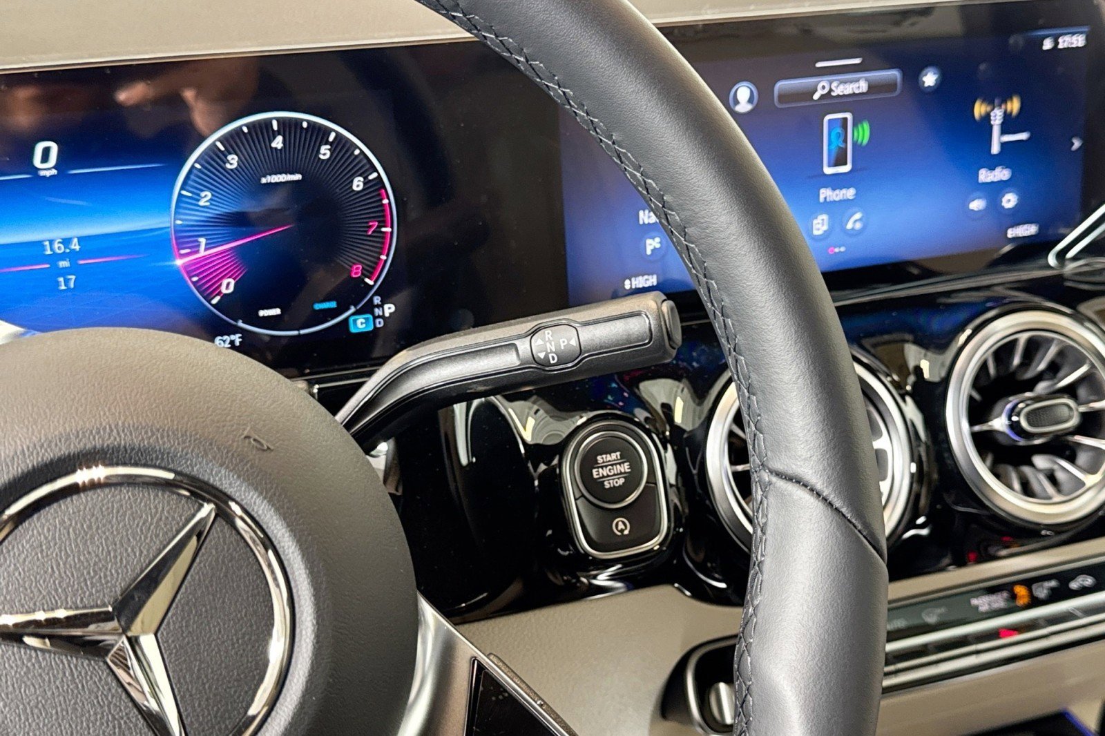 New 2025 Mercedes-Benz GLA 250 image 15