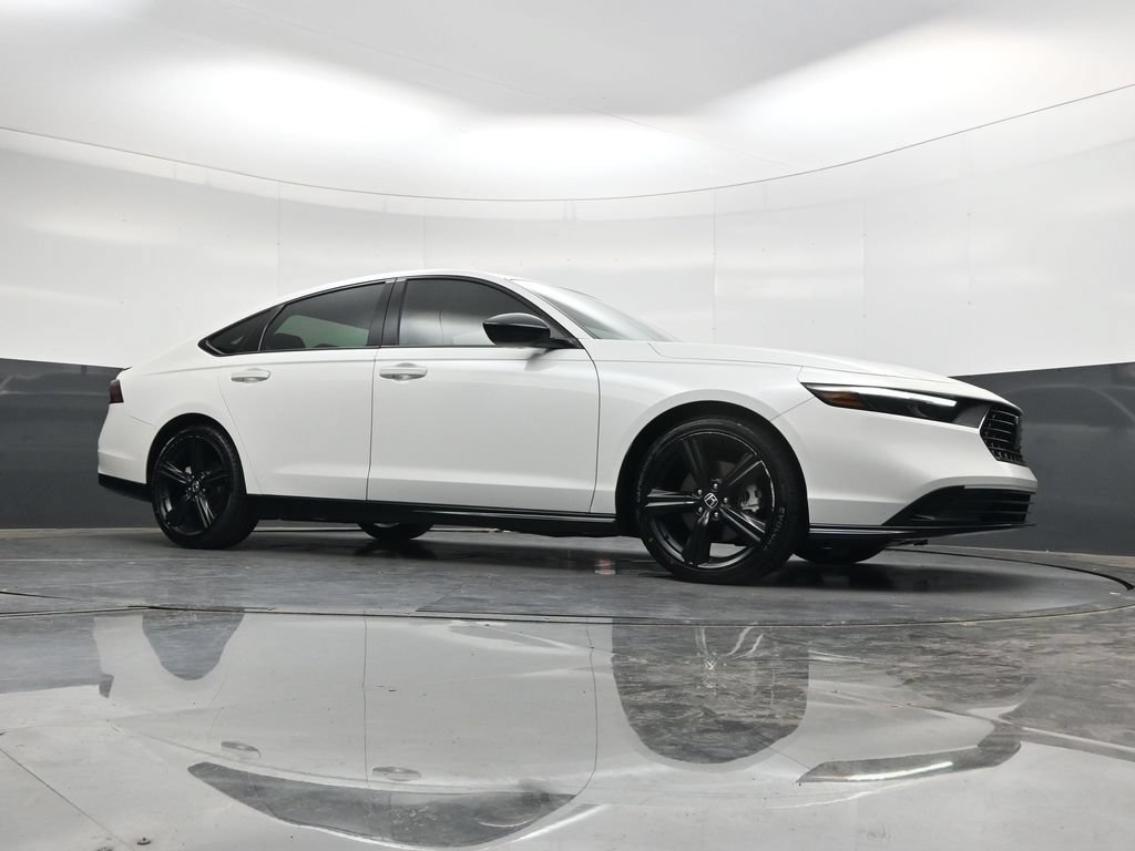 Certified 2023 Honda Accord Sport image 40