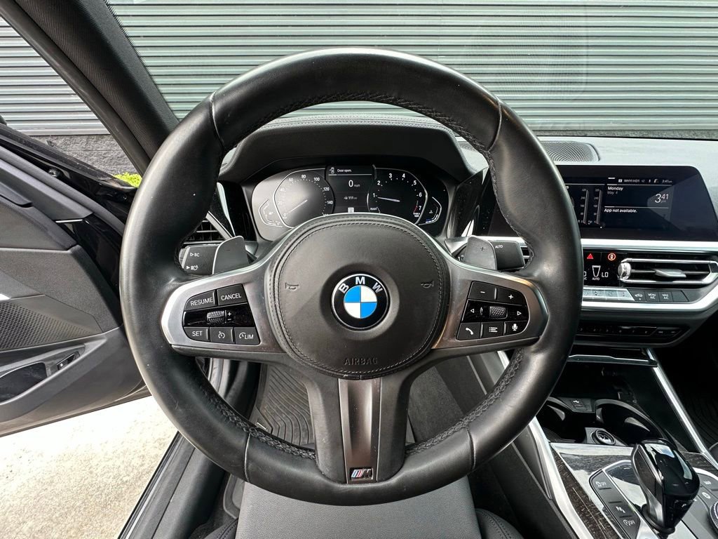 Used 2021 BMW 330i Sedan w/ M Sport Package RWD image 16