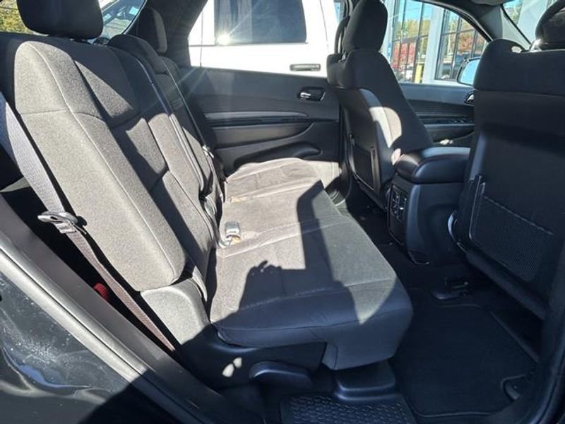 Used 2025 Dodge Durango GT image 24