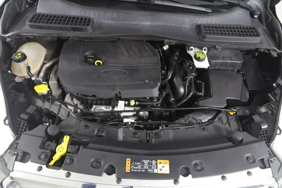 Used 2017 Ford Escape SE AWD/4WD image 39