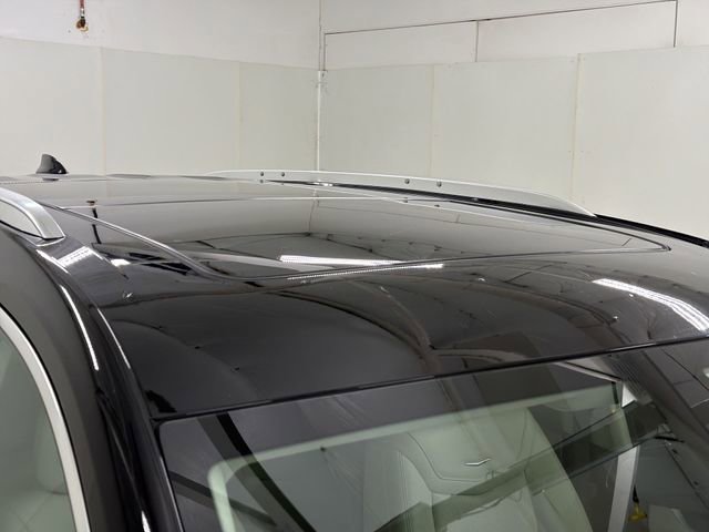 Certified 2024 Cadillac XT6 Premium Luxury w/ LPO, Floor Liner Package image 19