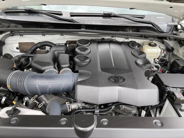 Used 2022 Toyota 4Runner Limited AWD/4WD image 22