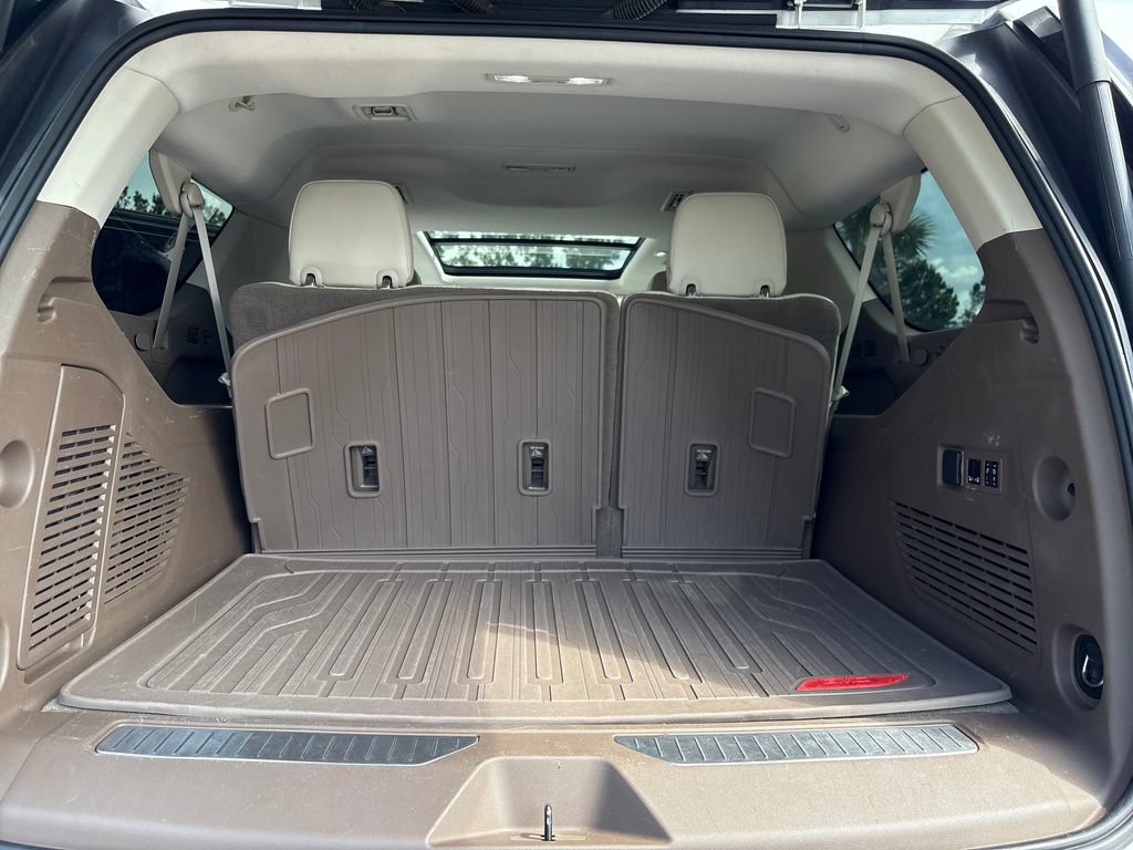 Used 2021 GMC Yukon XL Denali w/ Denali Premium Package RWD image 20