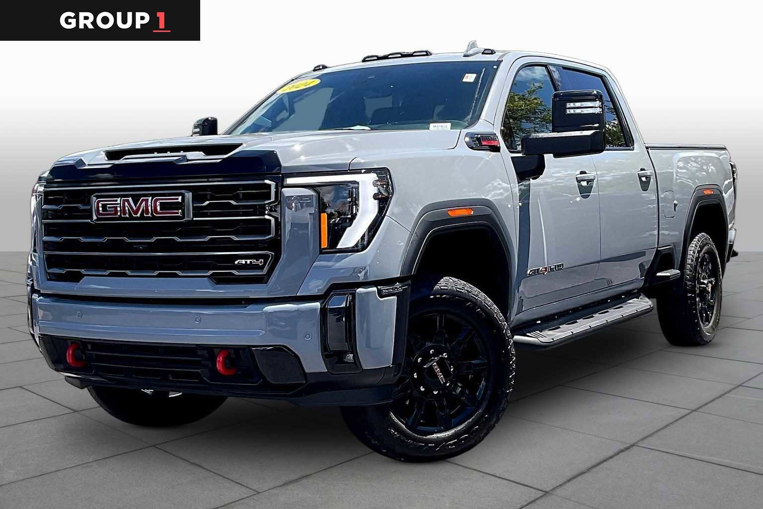 Used 2024 GMC Sierra 2500 AT4 w/ Technology Package AWD/4WD video 1