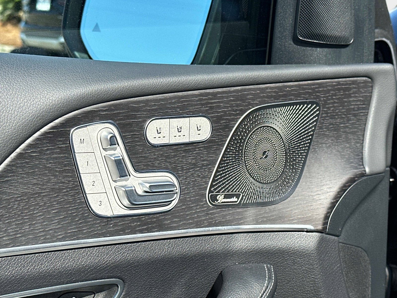 Certified 2025 Mercedes-Benz GLS 450 4MATIC image 18