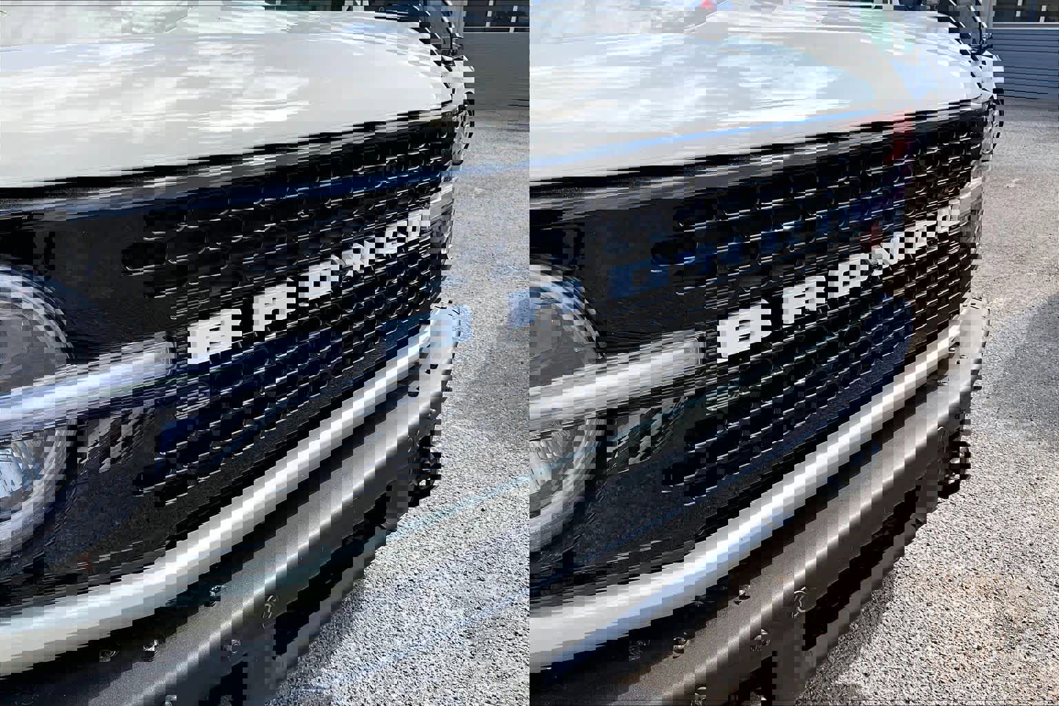 Used 2025 Ford Bronco Badlands image 30