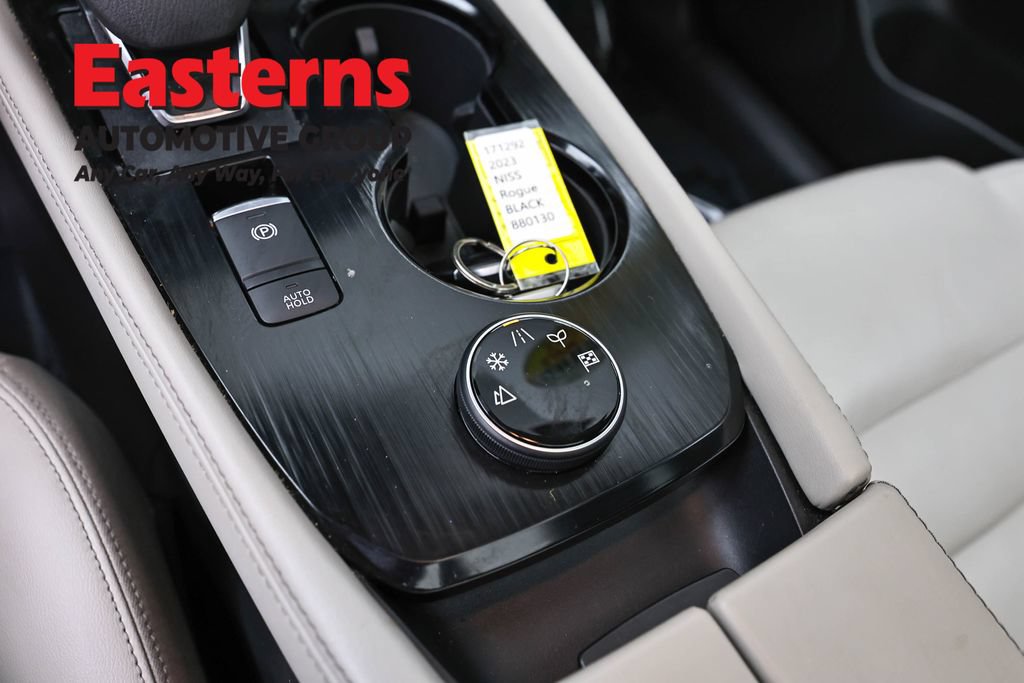 Used 2023 Nissan Rogue SL w/ SL Premium Package AWD/4WD image 21