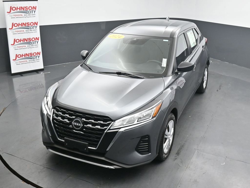 Used 2024 Nissan Kicks S FWD image 23