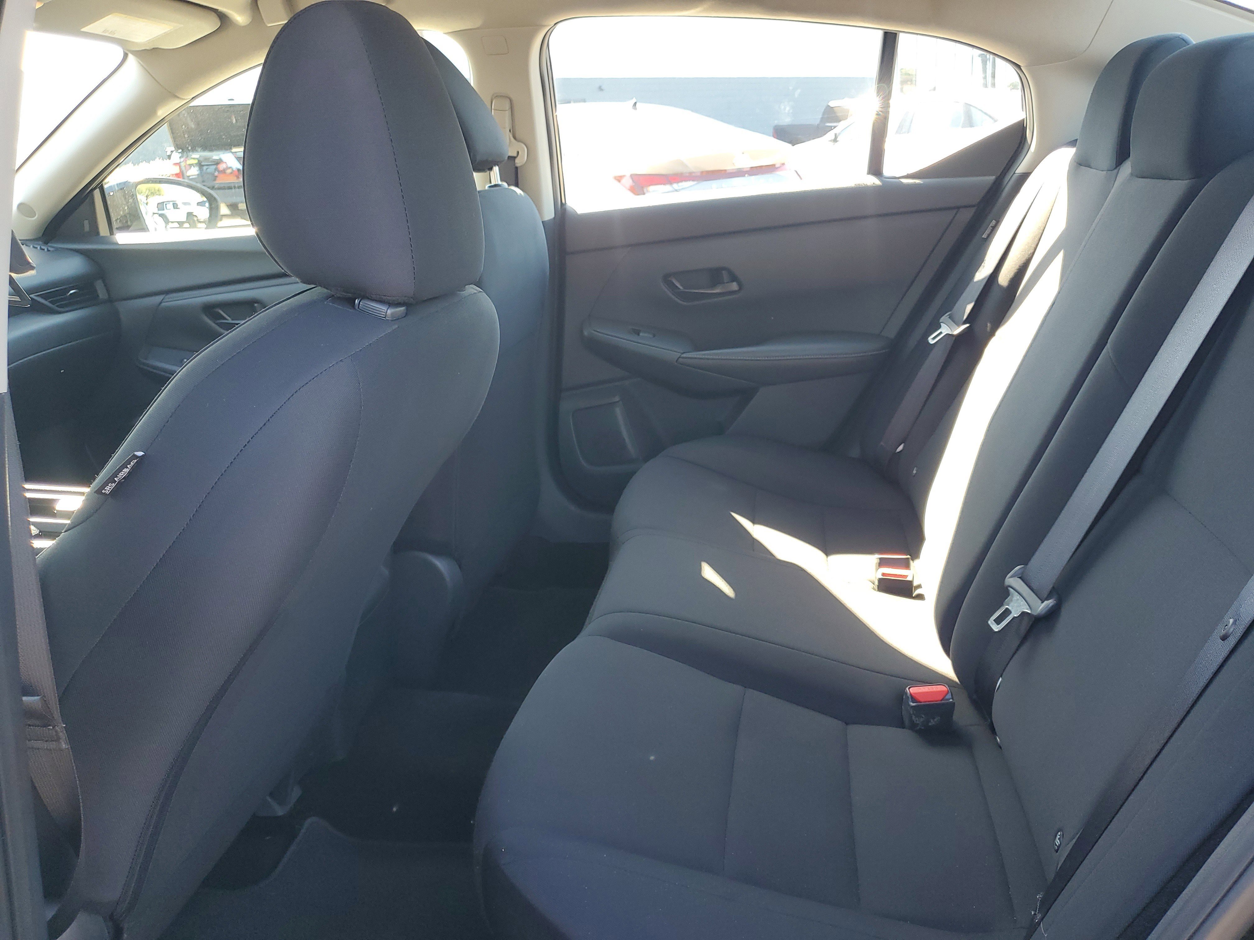 Used 2025 Nissan Sentra S FWD image 12