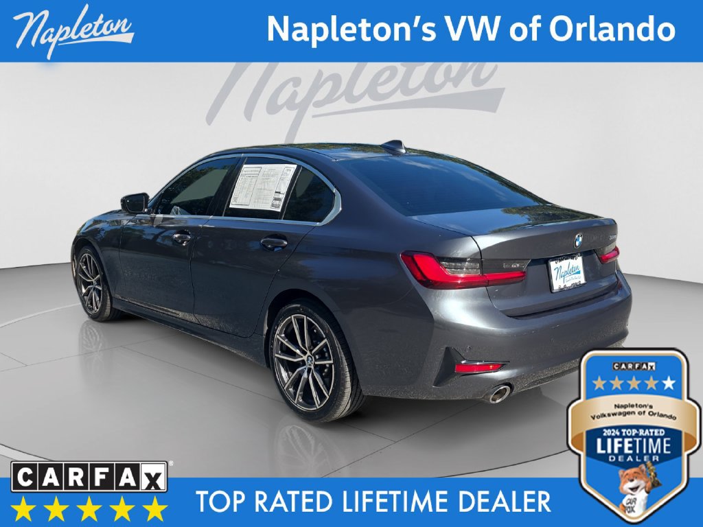 Used 2022 BMW 330i Sedan w/ Premium Package 2 RWD image 3