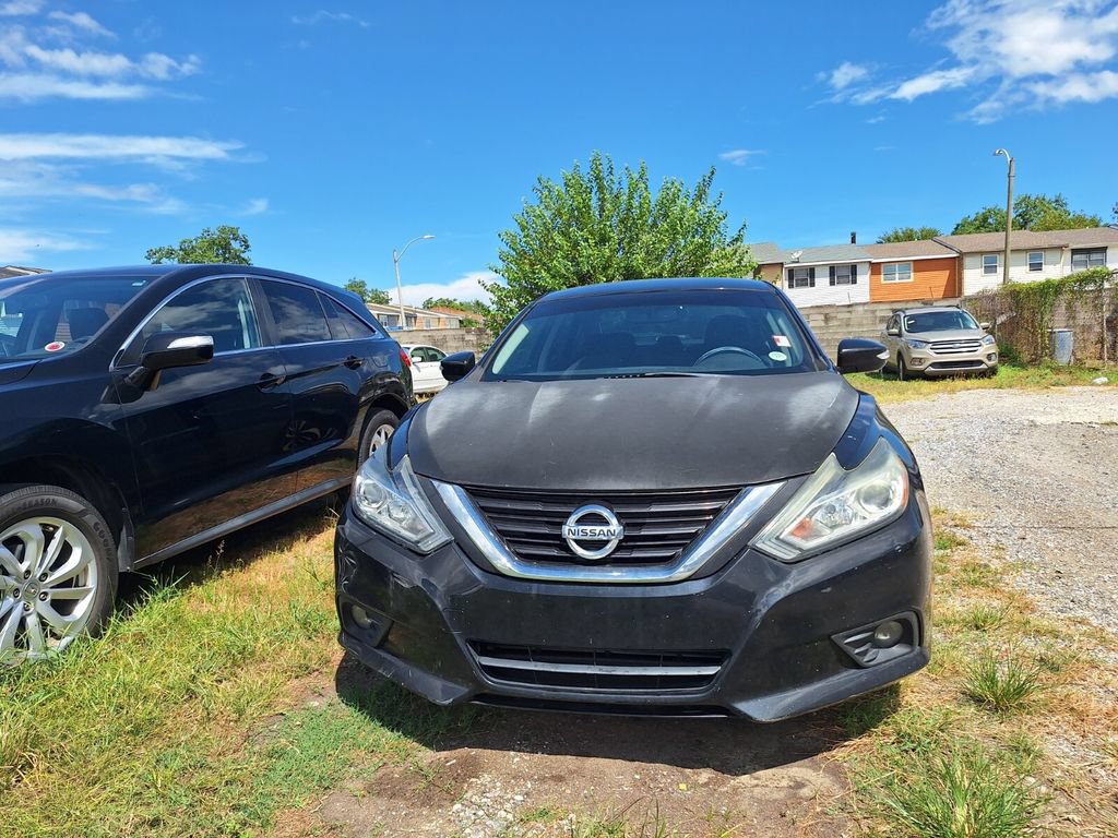 Used 2018 Nissan Altima 2.5 SL FWD image 2