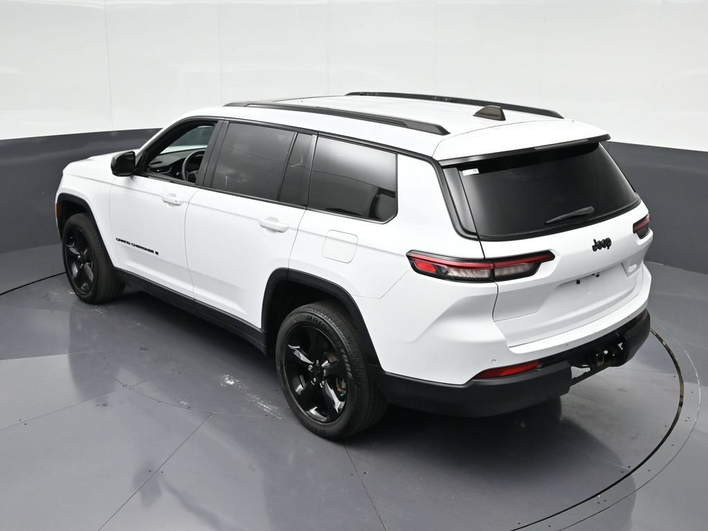 Used 2023 Jeep Grand Cherokee L Laredo RWD image 19