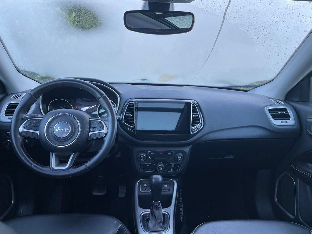 Used 2020 Jeep Compass Latitude w/ Popular Equipment Group FWD image 10