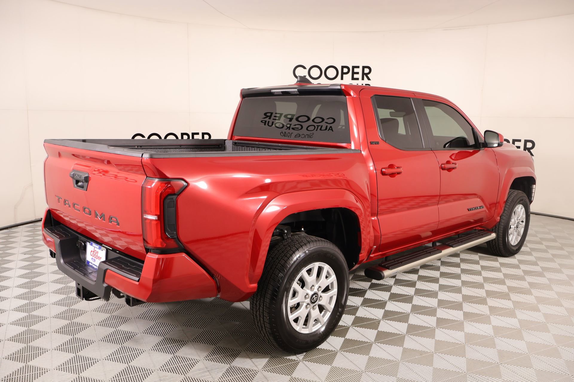 Used 2025 Toyota Tacoma SR5 RWD image 19