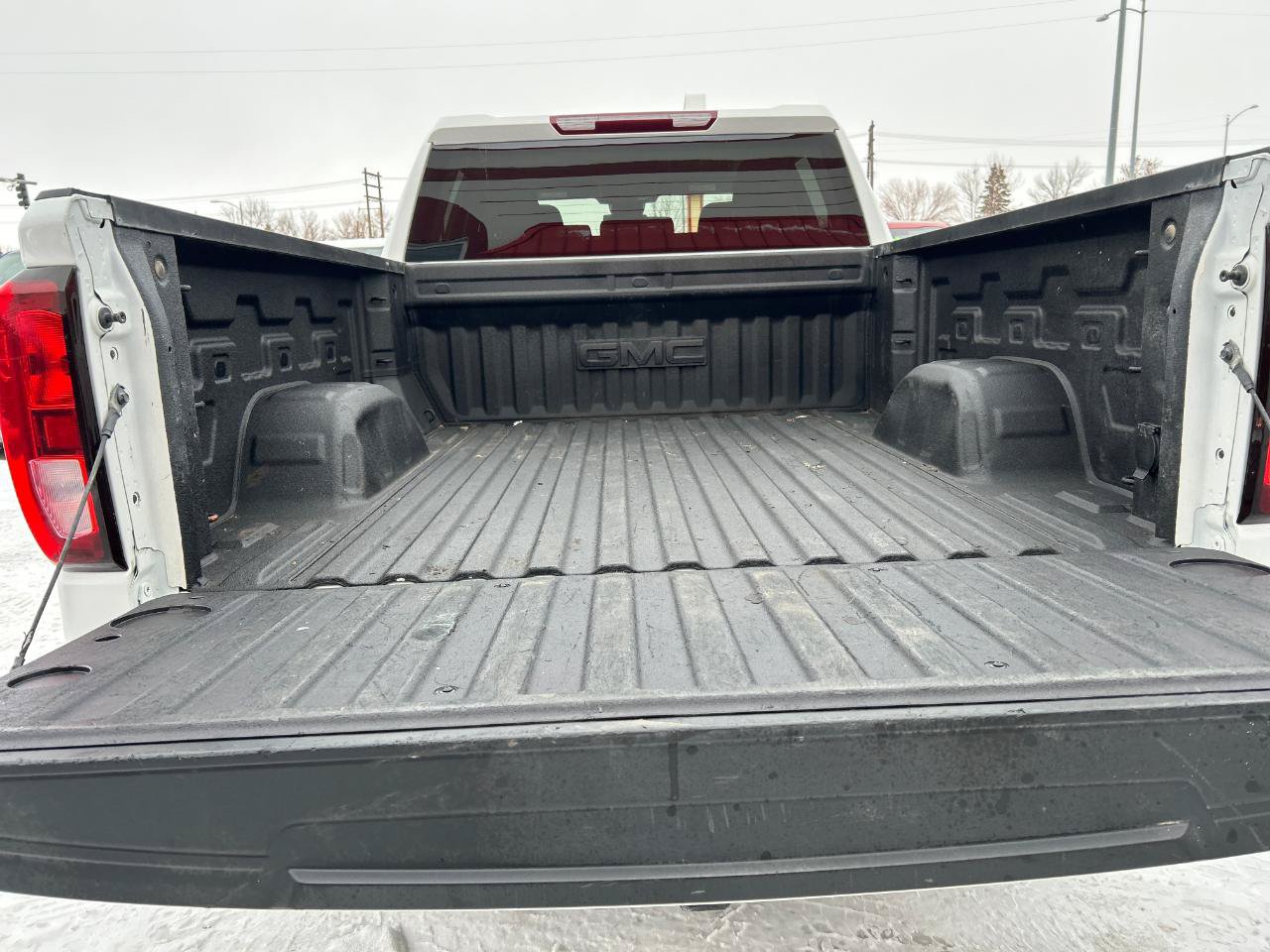 Used 2023 GMC Sierra 1500 SLE AWD/4WD image 5