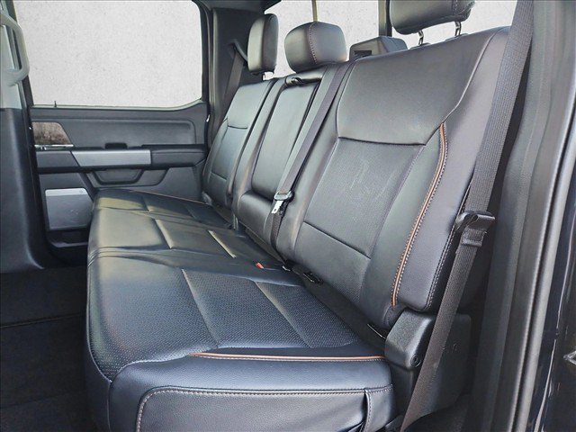 Used 2025 Ford F250 Lariat w/ Lariat Ultimate Package AWD/4WD image 19