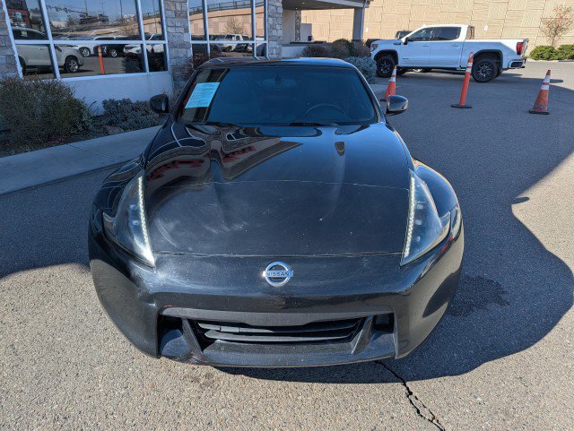 Used 2010 Nissan 370Z Touring image 7