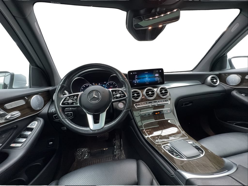 Used 2020 Mercedes-Benz GLC 300 4MATIC image 34