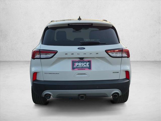 Certified 2020 Ford Escape Titanium w/ Titanium Premium Package 2.0 AWD/4WD image 6