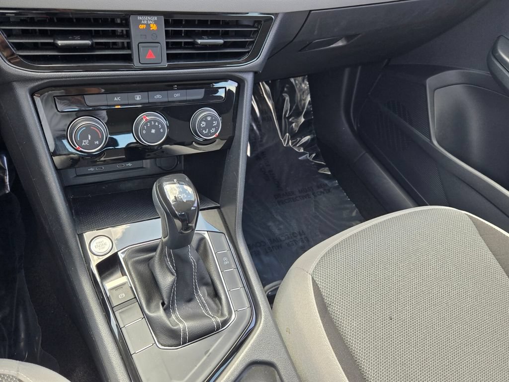 Certified 2023 Volkswagen Taos S FWD image 19
